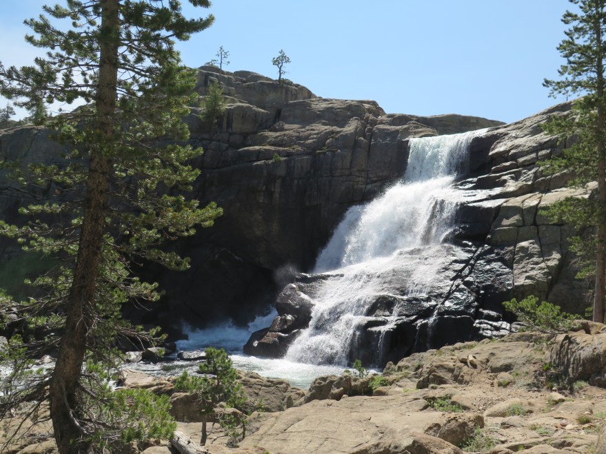Waterfall near Glen Aulin / Tuolomne Meadows.